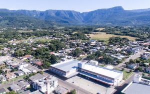 Atacado Assis Brasil